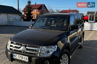 Внедорожник / Кроссовер Mitsubishi Pajero 2007 в Николаеве