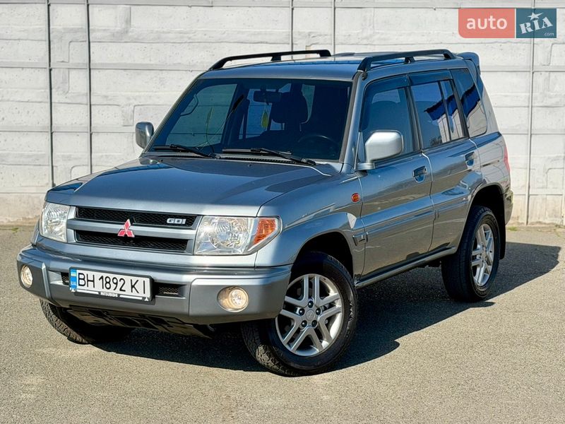 Mitsubishi Pajero 2003