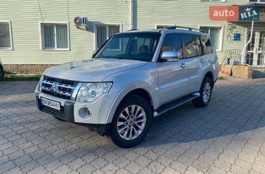 Внедорожник / Кроссовер Mitsubishi Pajero 2008 в Знаменке