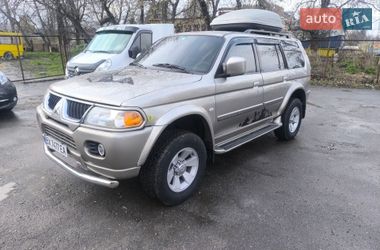 Внедорожник / Кроссовер Mitsubishi Pajero 2006 в Каменец-Подольском