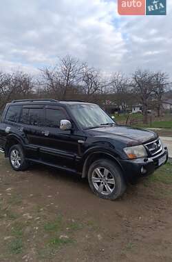 Позашляховик / Кросовер Mitsubishi Pajero 2006 в Косові