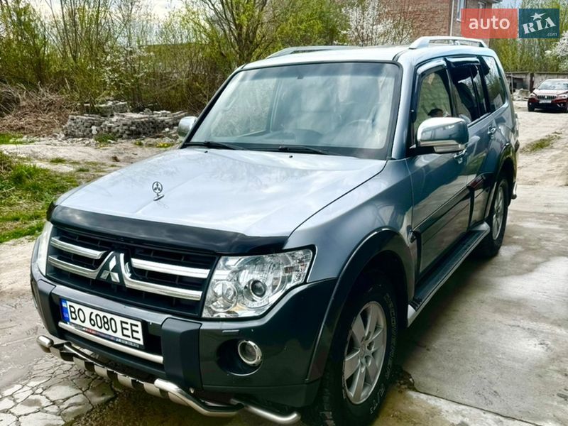 Mitsubishi Pajero 2007