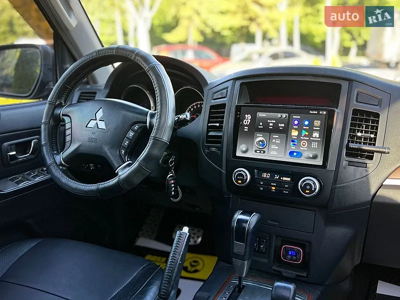 Mitsubishi Pajero 2008 VIN JMYLRV93W8J710914 фото оголошення 14 з 63