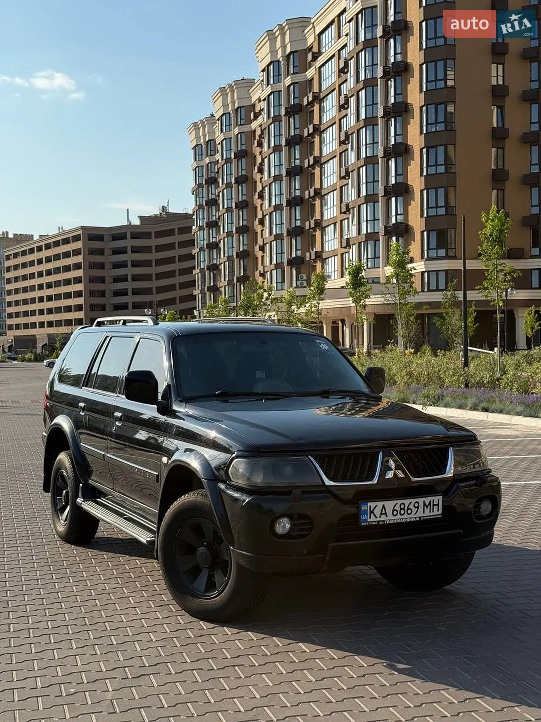 Mitsubishi Pajero 2010 VIN JMYLRV95WAJ702942 фото оголошення 16 з 23