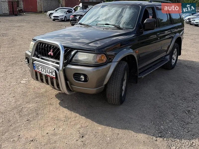 Mitsubishi Pajero 2004