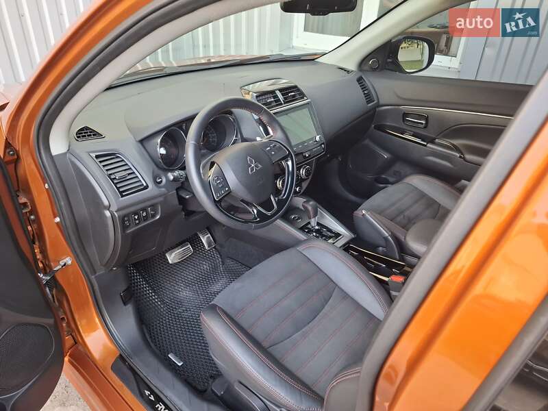 Внедорожник / Кроссовер Mitsubishi RVR 2020 в Полтаве