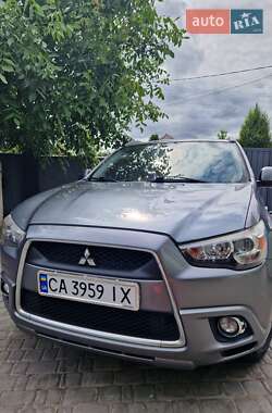 Внедорожник / Кроссовер Mitsubishi RVR 2011 в 