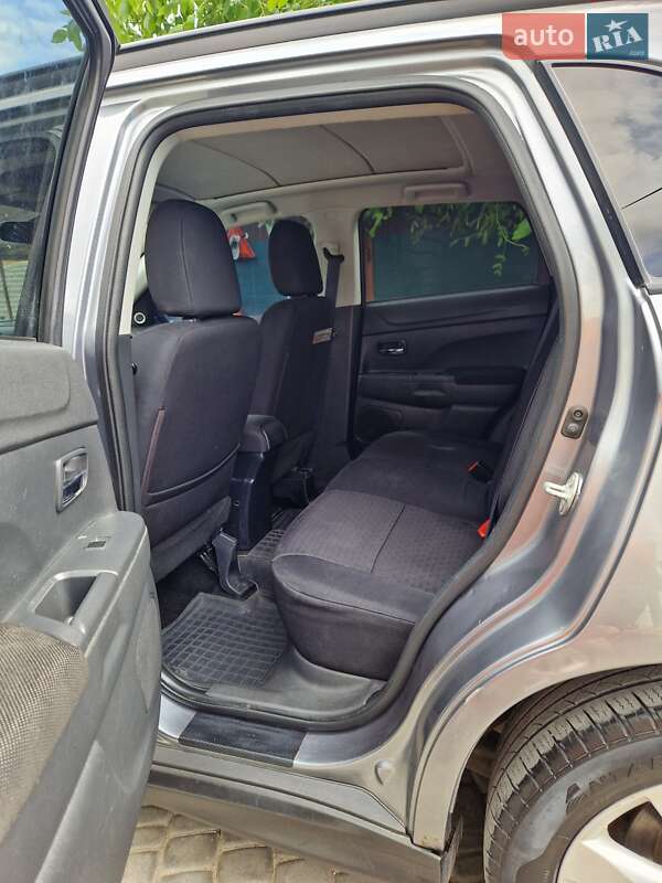 Внедорожник / Кроссовер Mitsubishi RVR 2011 в Кривом Роге
