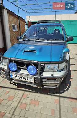 Минивэн Mitsubishi RVR 1995 в 