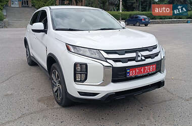Внедорожник / Кроссовер Mitsubishi RVR 2020 в 