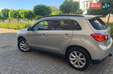 Позашляховик / Кросовер Mitsubishi RVR 2014 в 