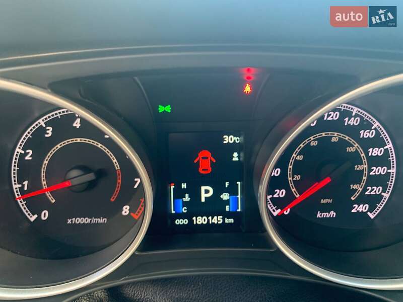 Позашляховик / Кросовер Mitsubishi RVR 2014 в Івано-Франківську