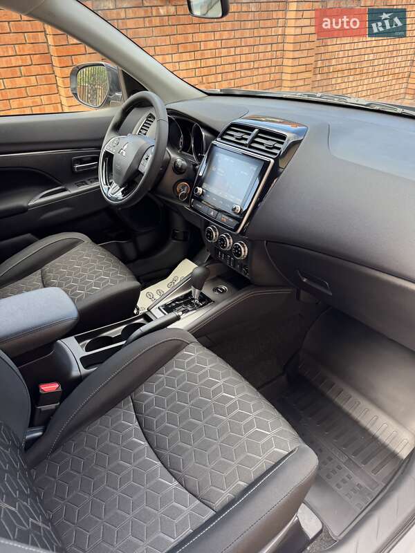 Внедорожник / Кроссовер Mitsubishi RVR 2024 в Львове фото 20 Внедорожник / Кроссовер Mitsubishi RVR 2024 в Львове