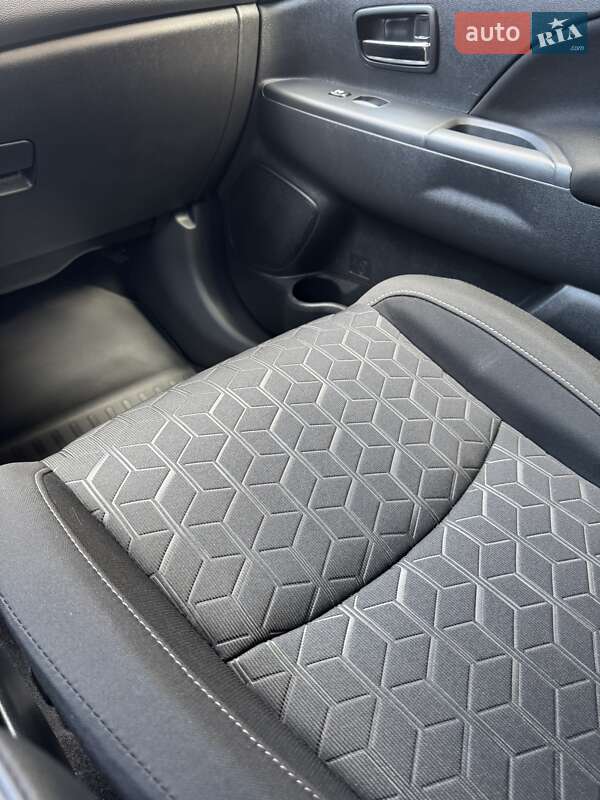 Внедорожник / Кроссовер Mitsubishi RVR 2024 в Львове фото 43 Внедорожник / Кроссовер Mitsubishi RVR 2024 в Львове