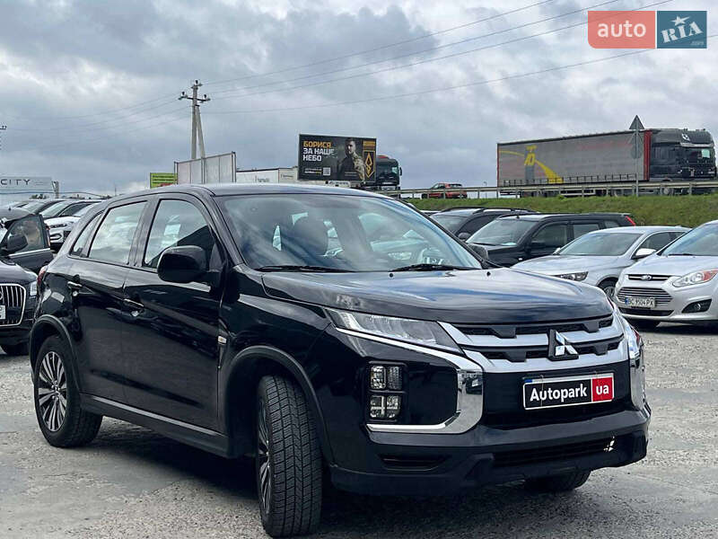 Внедорожник / Кроссовер Mitsubishi RVR 2021 в Львове