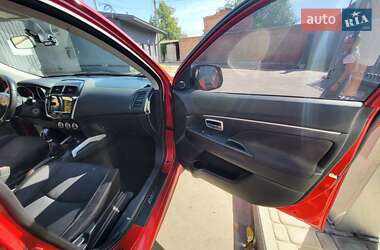 Внедорожник / Кроссовер Mitsubishi RVR 2011 в 