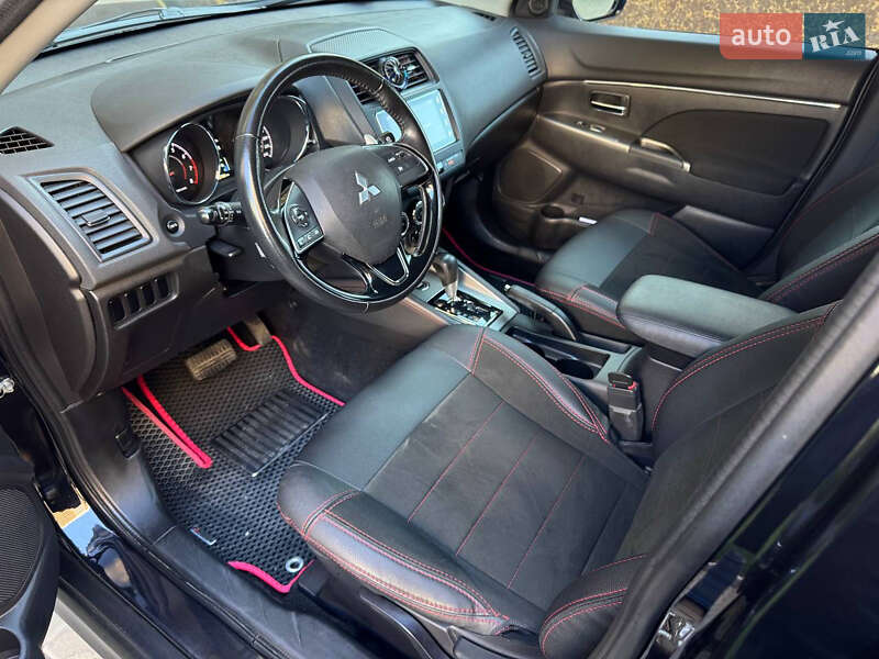 Внедорожник / Кроссовер Mitsubishi RVR 2017 в Одессе