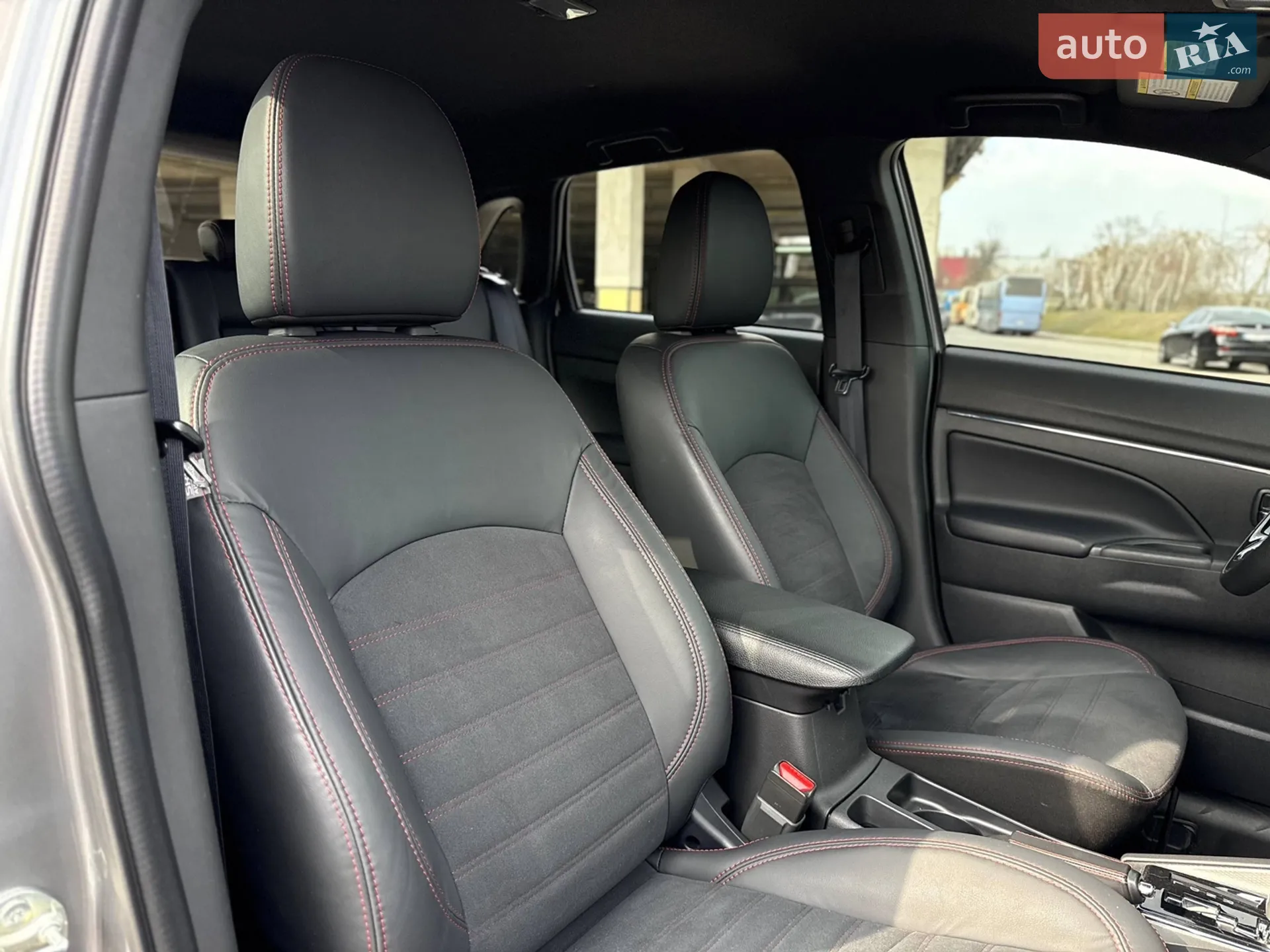 2022 Mitsubishi RVR - мініатюра 18