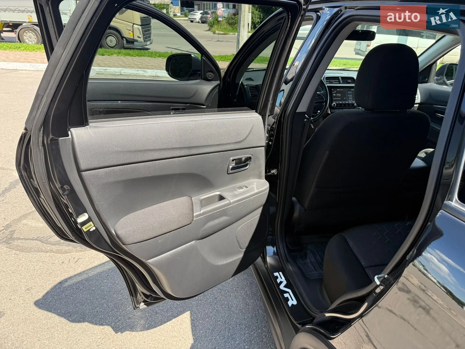 2021 Mitsubishi RVR - мініатюра 21