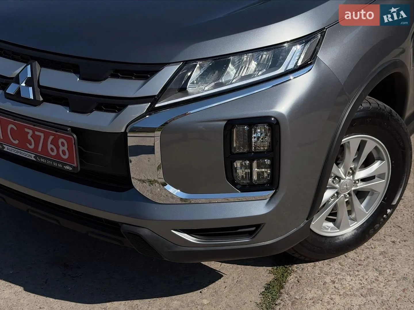 2020 Mitsubishi RVR - мініатюра 8