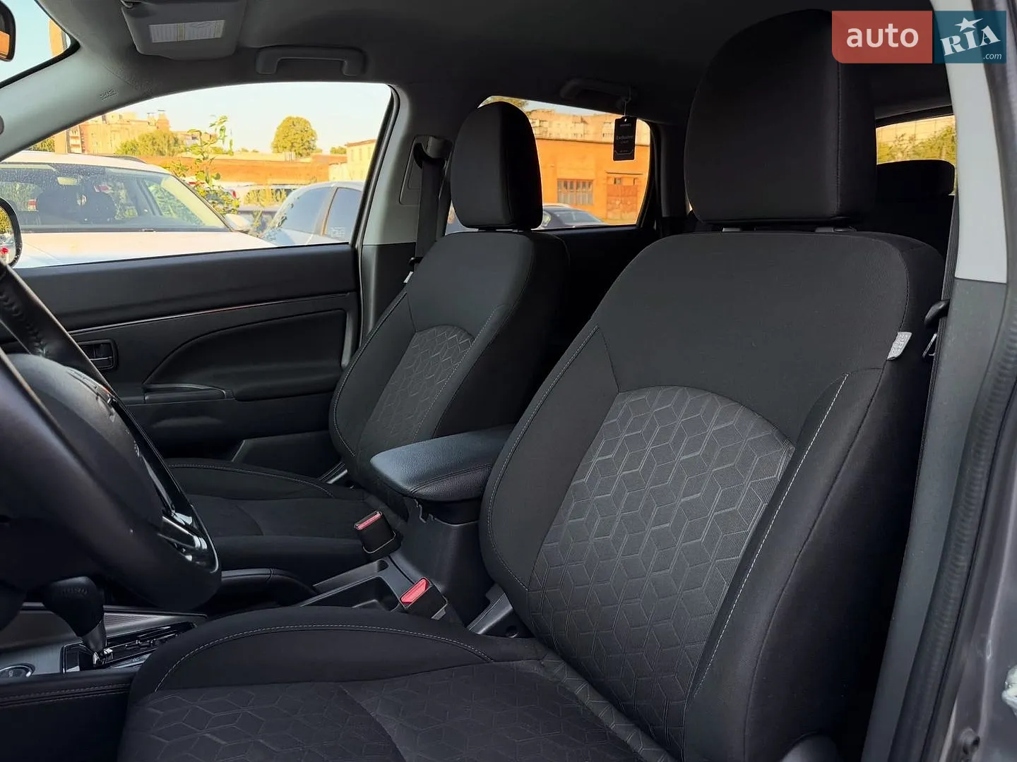 2020 Mitsubishi RVR - мініатюра 12