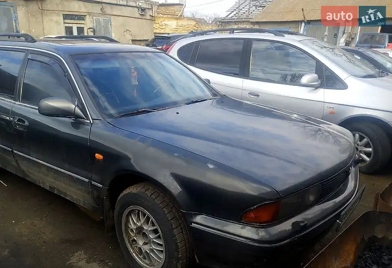 Mitsubishi Sigma 1993