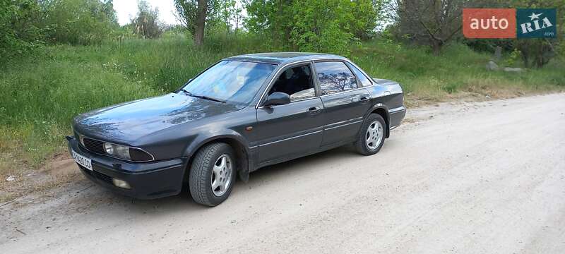 Седан Mitsubishi Sigma 1992 в Кропивницком