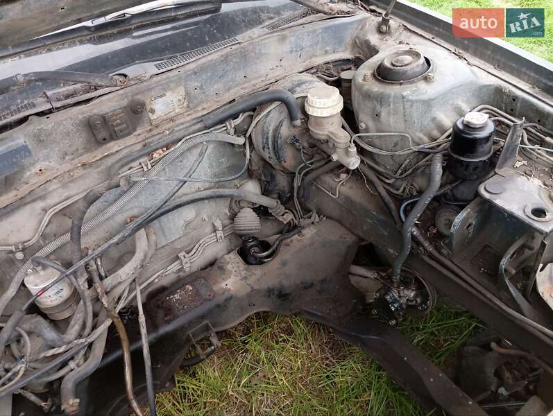 Седан Mitsubishi Sigma 1992 в Килии фото 7 Седан Mitsubishi Sigma 1992 в Килии