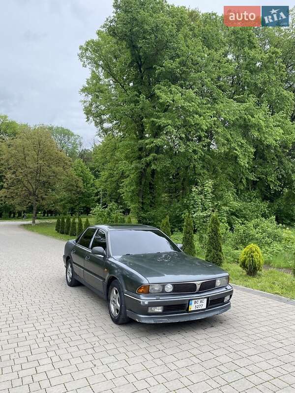 Седан Mitsubishi Sigma 1991 в 
