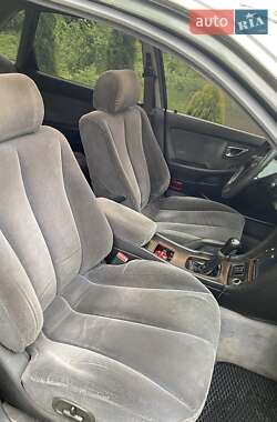 Седан Mitsubishi Sigma 1991 в 