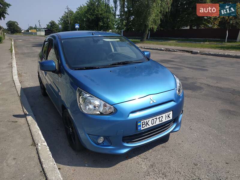 Хэтчбек Mitsubishi Space Star 2013 в Ровно