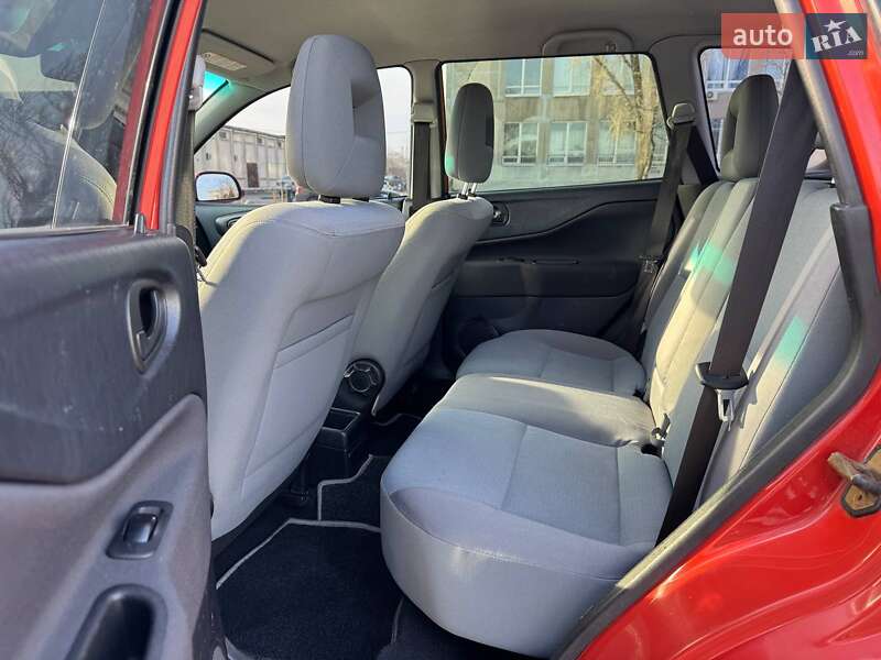 Мінівен Mitsubishi Space Star 2002 в Дніпрі