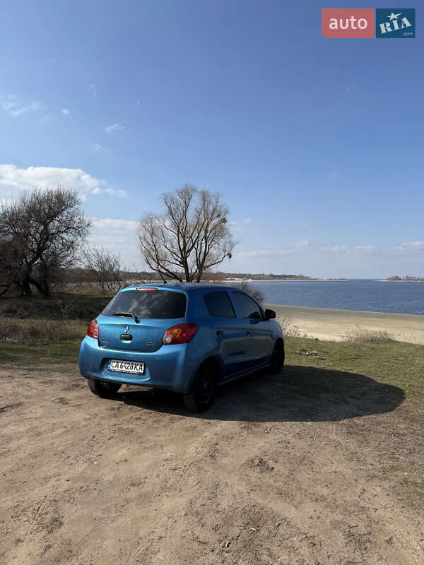 Хетчбек Mitsubishi Space Star 2015 в Черкасах