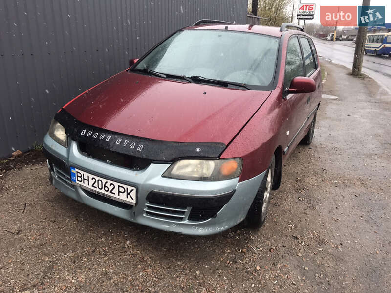 Mitsubishi Space Star 2004