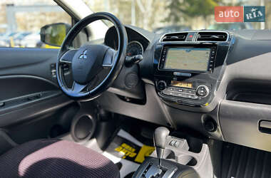 Хэтчбек Mitsubishi Space Star 2014 в 
