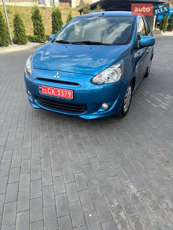 Хэтчбек Mitsubishi Space Star 2014 в Ровно