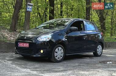 Хетчбек Mitsubishi Space Star 2015 в 
