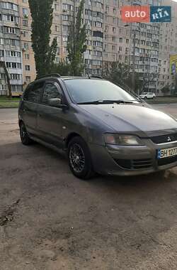 Минивэн Mitsubishi Space Star 2003 в 