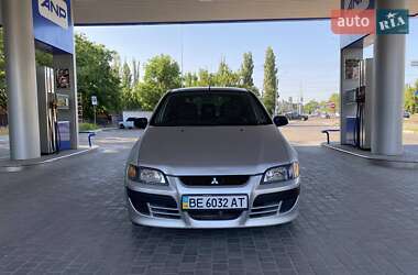 Минивэн Mitsubishi Space Star 2004 в 