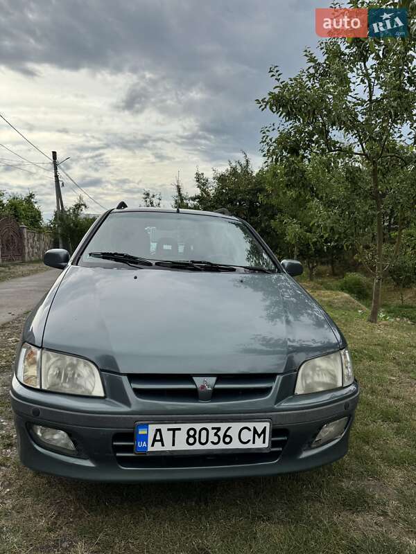 Mitsubishi Space Star 2001