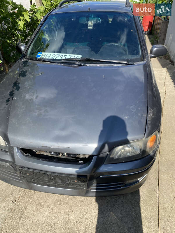 Mitsubishi Space Star 2004