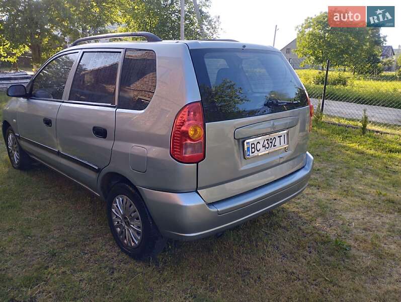 Минивэн Mitsubishi Space Star 2004 в Жовкве