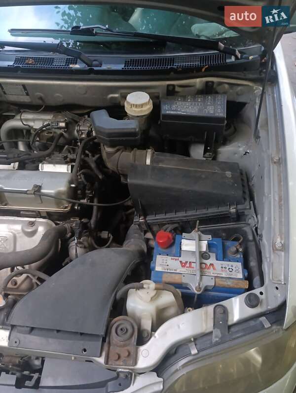 Минивэн Mitsubishi Space Star 2004 в Калуше