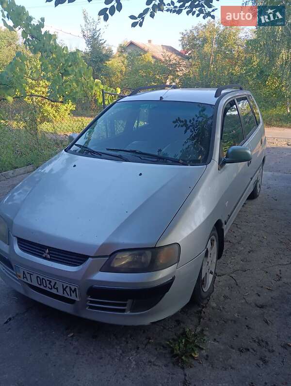 Mitsubishi Space Star 2004