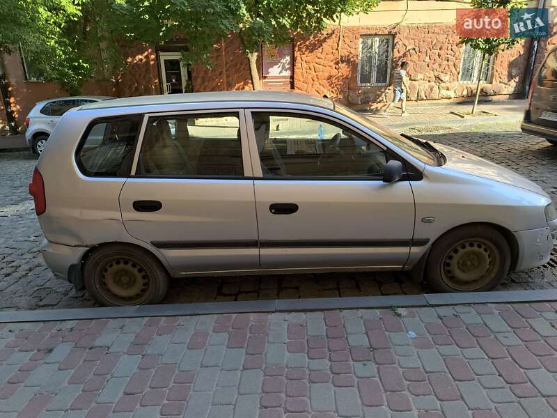 Минивэн Mitsubishi Space Star 2003 в Черновцах