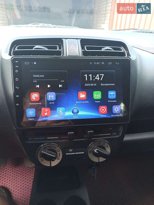 Хетчбек Mitsubishi Space Star 2015 в Сумах