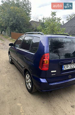 Минивэн Mitsubishi Space Star 2003 в 
