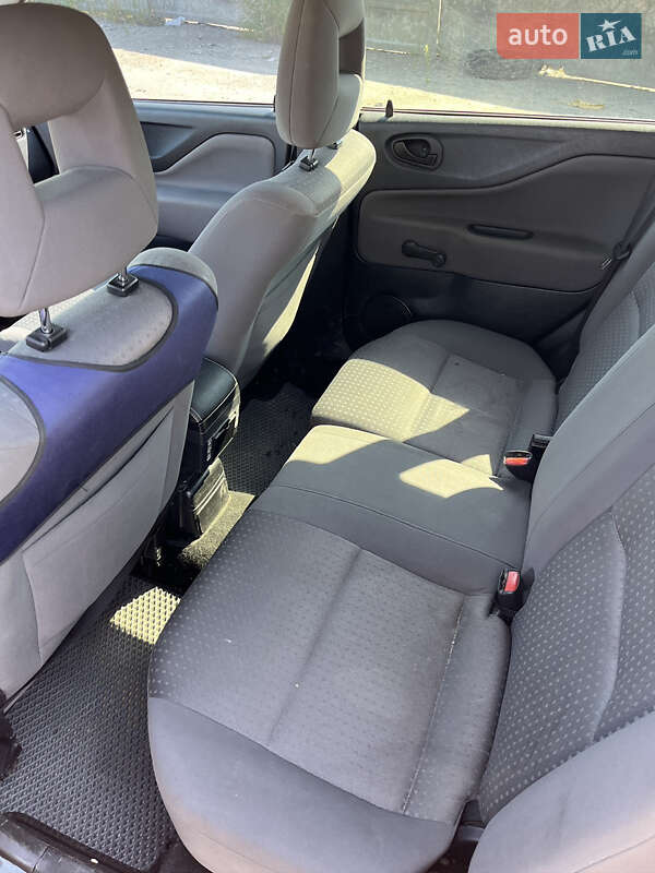 Минивэн Mitsubishi Space Star 2004 в Киеве фото 8 Минивэн Mitsubishi Space Star 2004 в Киеве