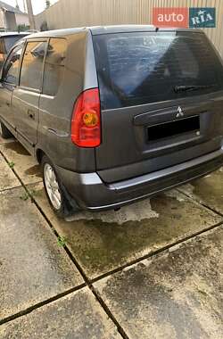 Минивэн Mitsubishi Space Star 2005 в 