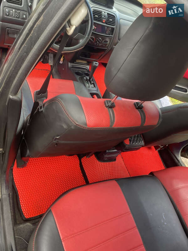Минивэн Mitsubishi Space Star 2005 в Ковеле